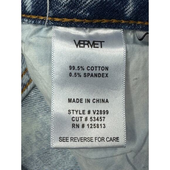 Vervet Women's Straight Distressed Hem Acid Wash Denim Jeans - Size 26 (27x26.5) - Picture 4 of 5